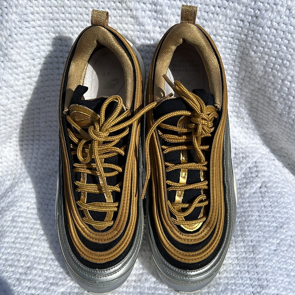 Nike Air Max 97 SE Vast Gray Gold Metallic Women’s size 8.5 - Picture 7 of 10